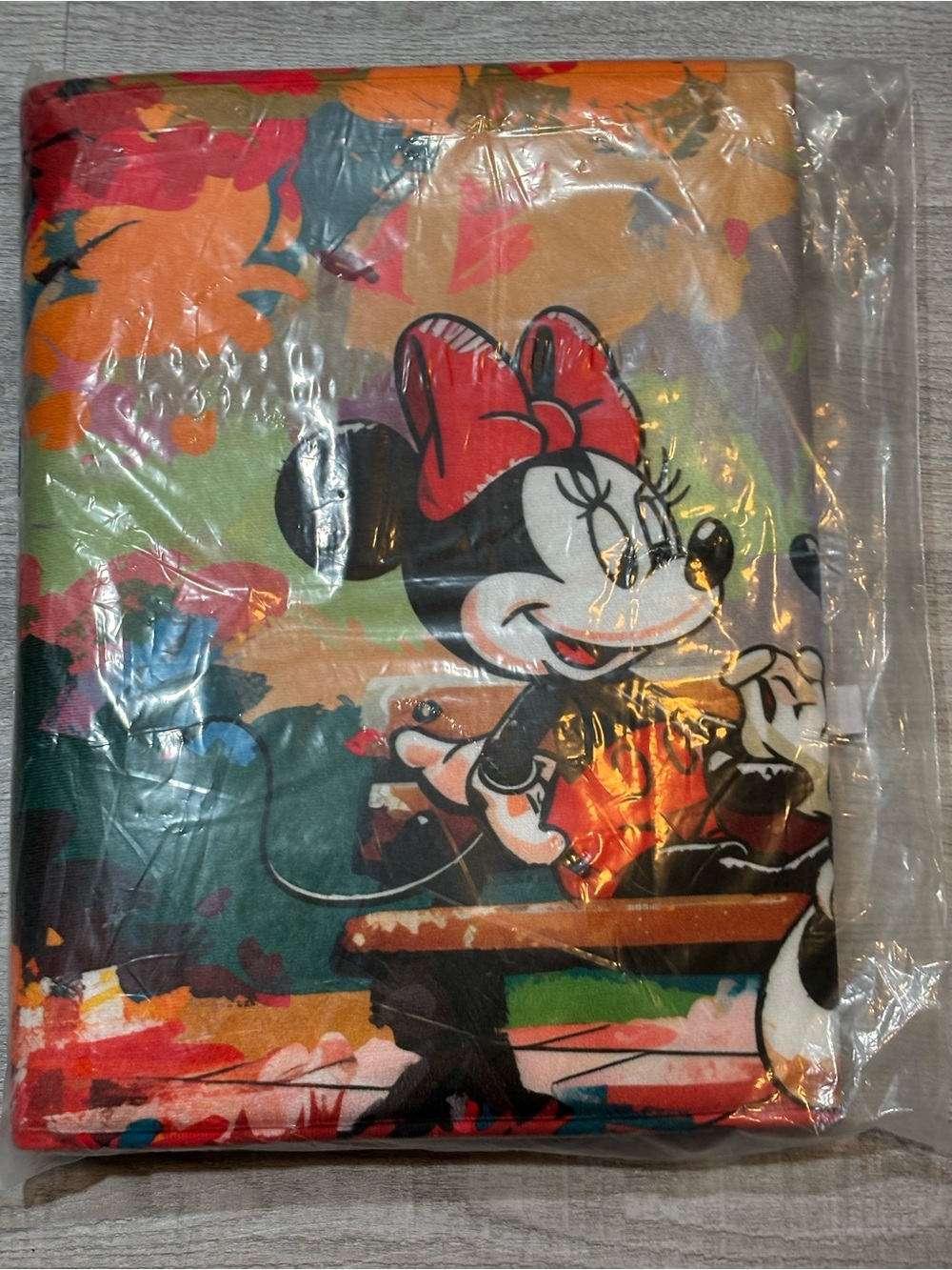 Disney Mickey & Minnie Mouse Autumn Runner...